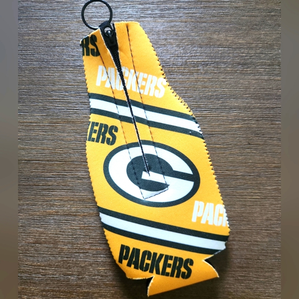 Green Bay Packers beer koozie